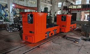 啟用長期閑置5噸湘潭電機車前要做什么？
